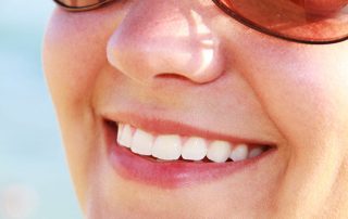 You need a specialist for dental implants.